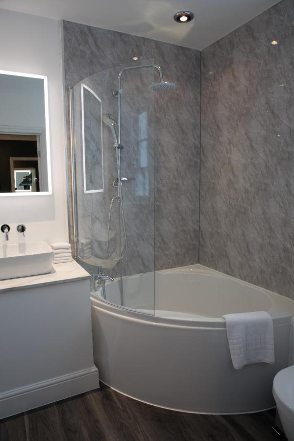 The Eton Mess Boutique Guesthouse Bagian luar foto